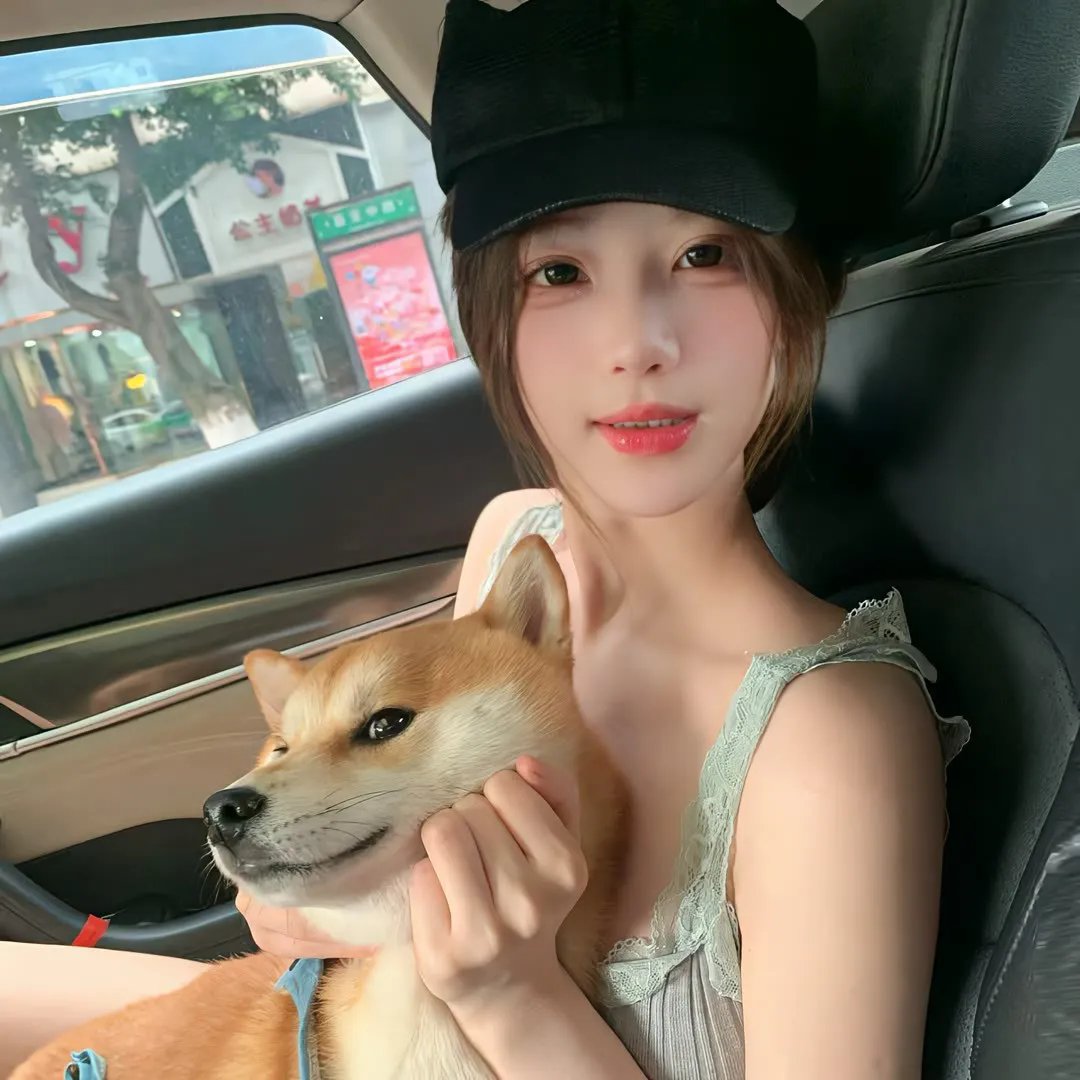 比基尼月亮